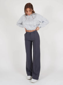 Camille – Pantalon Flare, taille haute et coupe Elégante