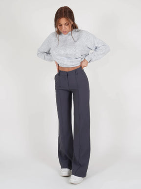 Camille – Pantalon Flare, taille haute et coupe Elégante