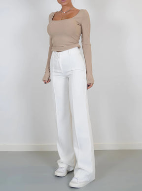 Camille – Pantalon Flare, taille haute et coupe Elégante