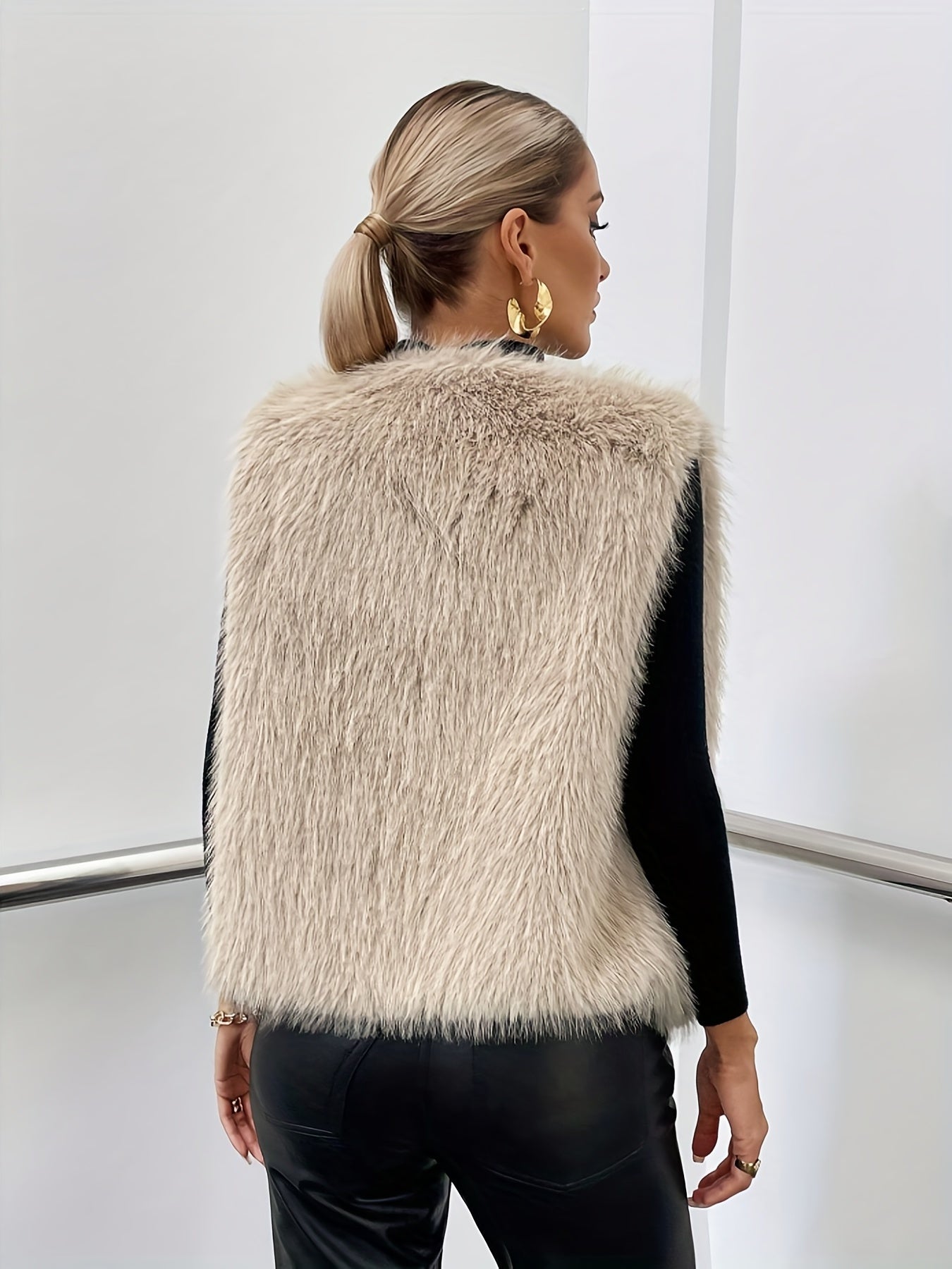 Maria - Gilet Sans Manches Femme pour un Look Chic et Moderne