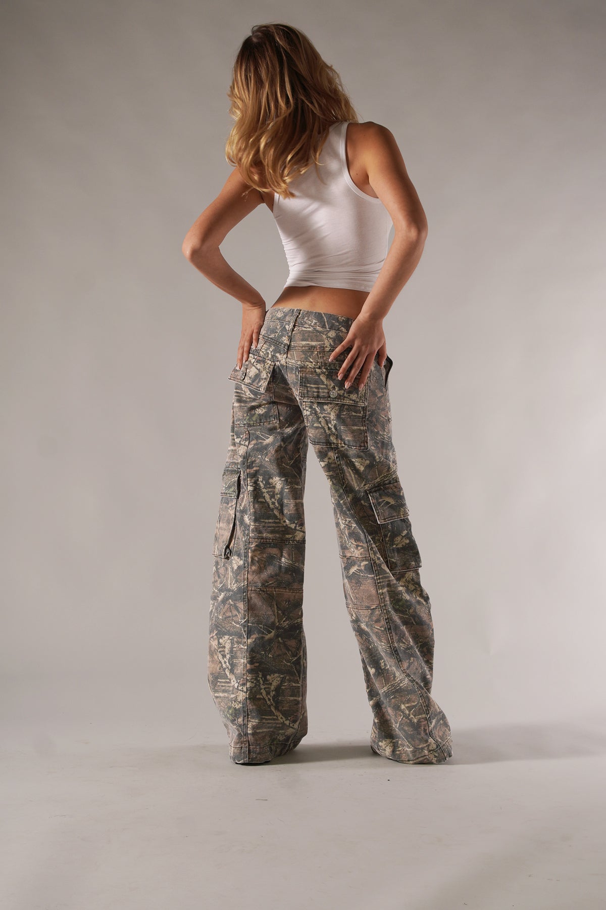 Sophie - Pantalon cargo Camouflage ample, style Tendance