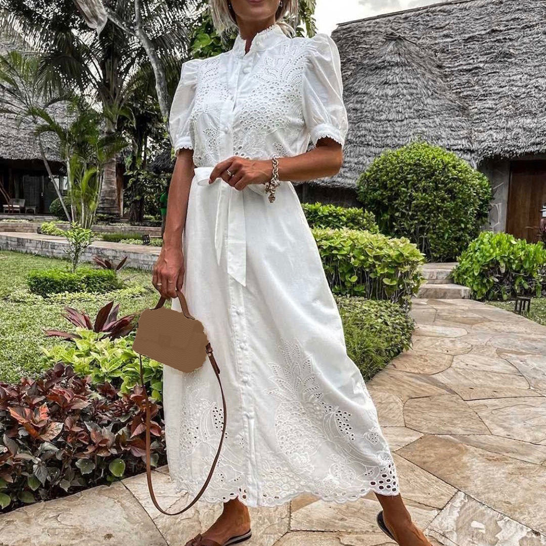 Mia - Robe midi en broderie anglaise avec ceinture, chic et raffinée