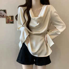 Cecilia - Blouse Élégante en Satin avec Col Bénitier