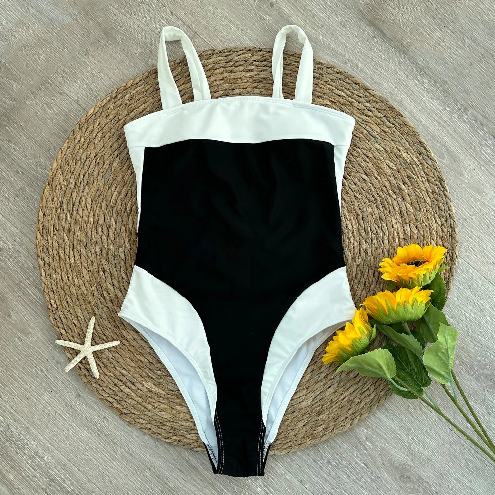 Sienna – Maillot de bain une pièce élégant avec design contrasté