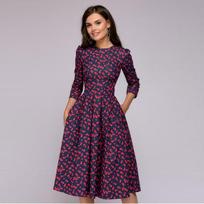 Kate – Robe Fleurie Élégante à Manches Longues et Taille Cintrée